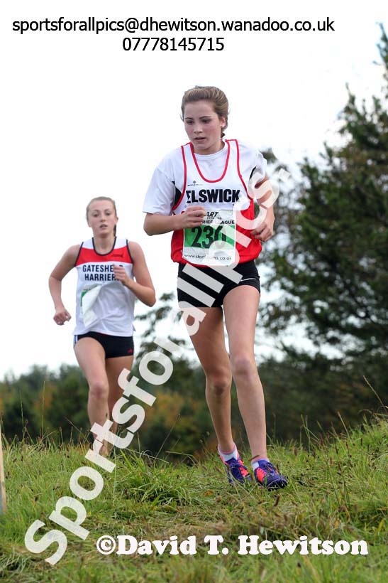 Girls under-15s, North East Harrier League, Cramlington. Photo: David T. Hewitson/Sports for All Pics